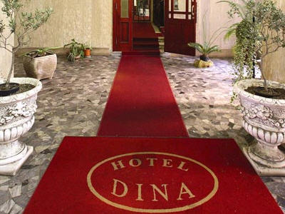Dina Hotel Rome