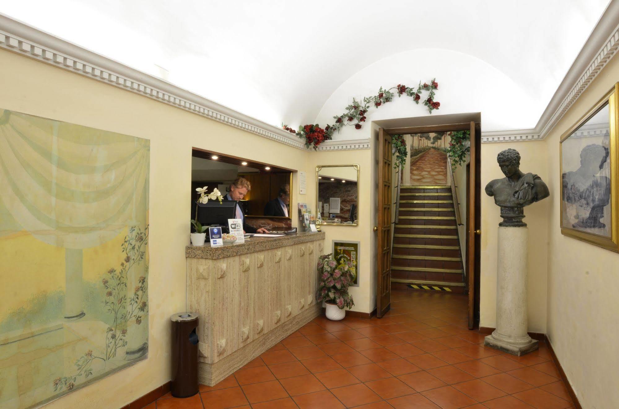 Hotel Tirreno 3*
