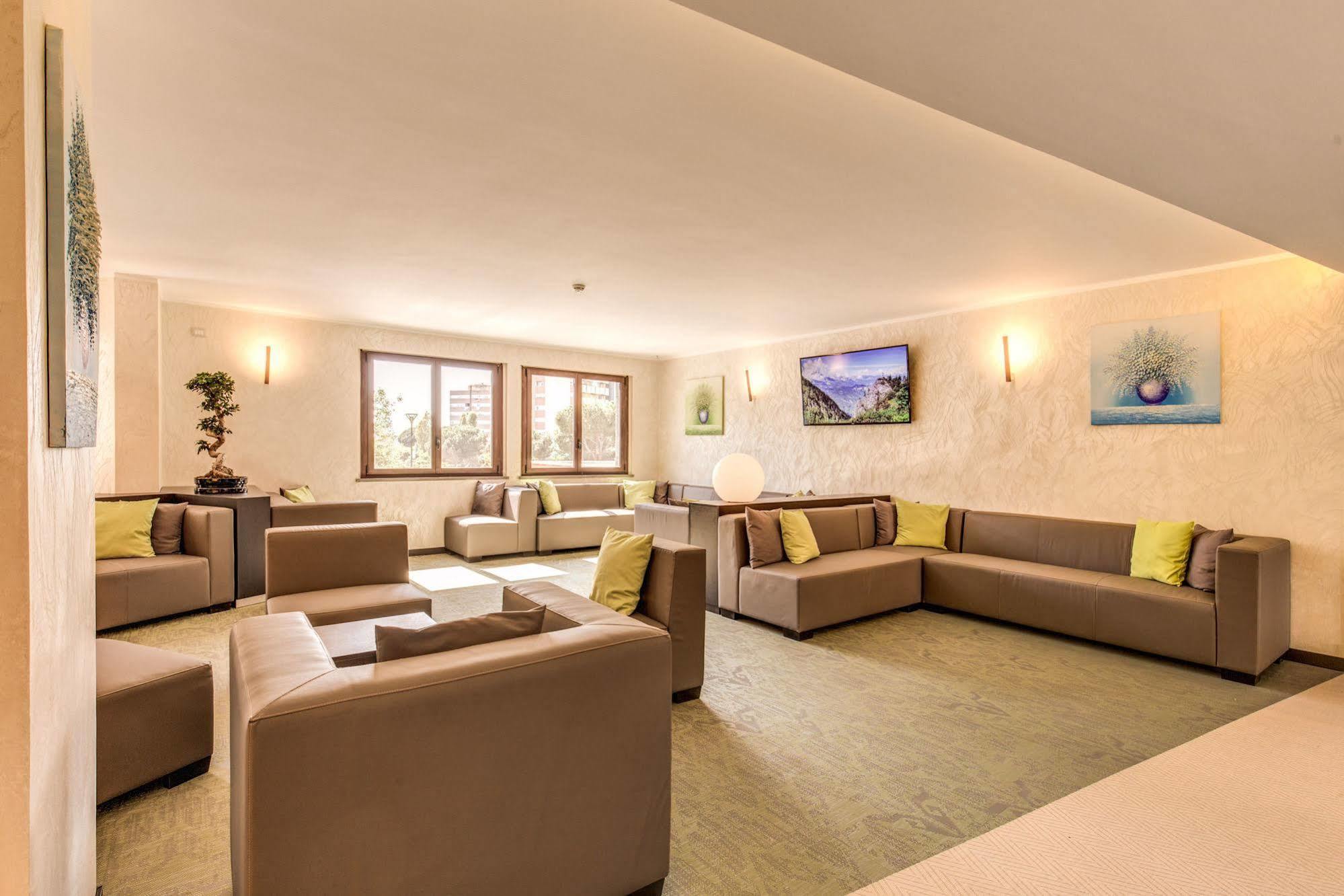 Hotel Warmthotel 4*