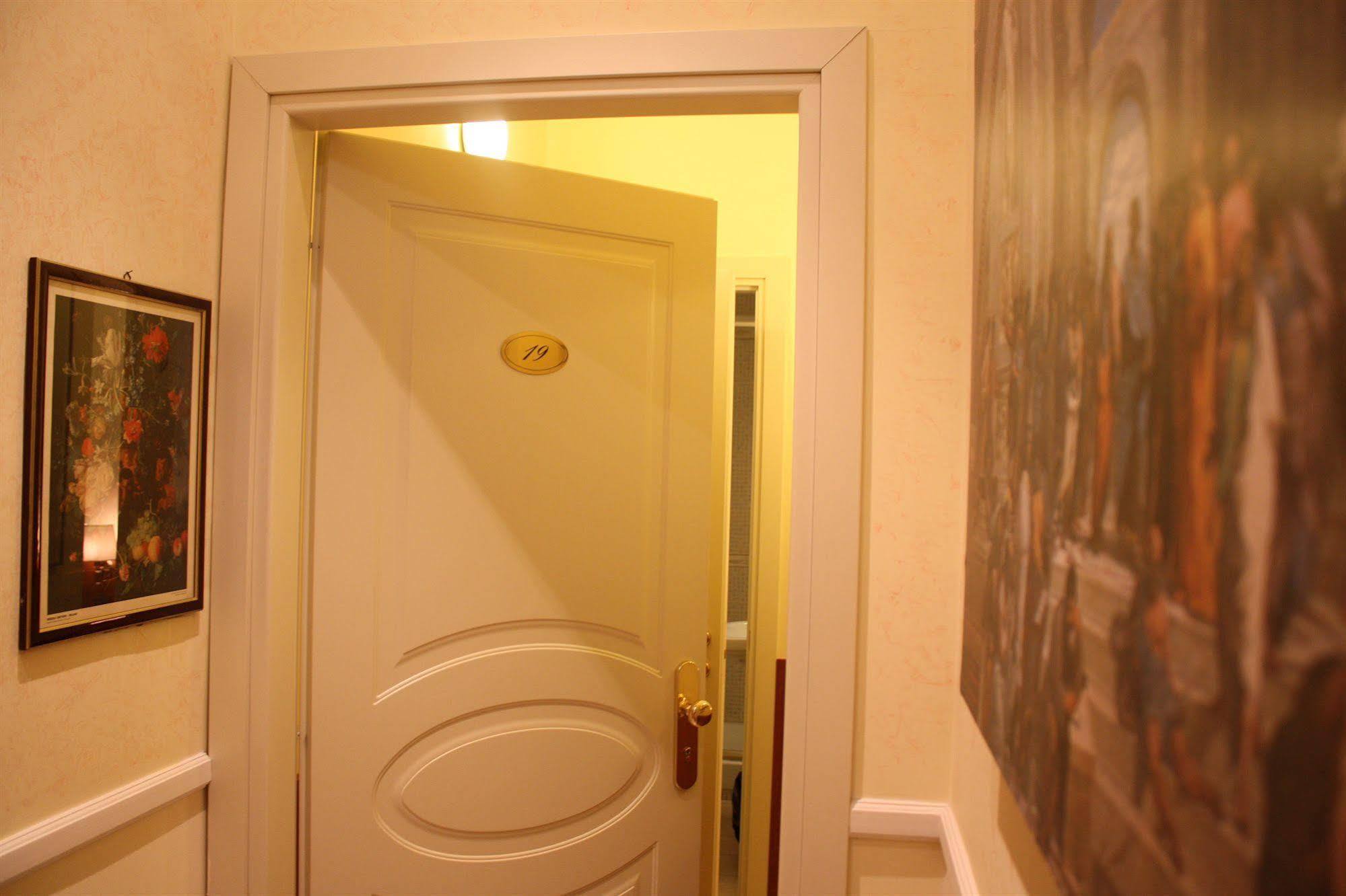 Viennese Hotel Rome