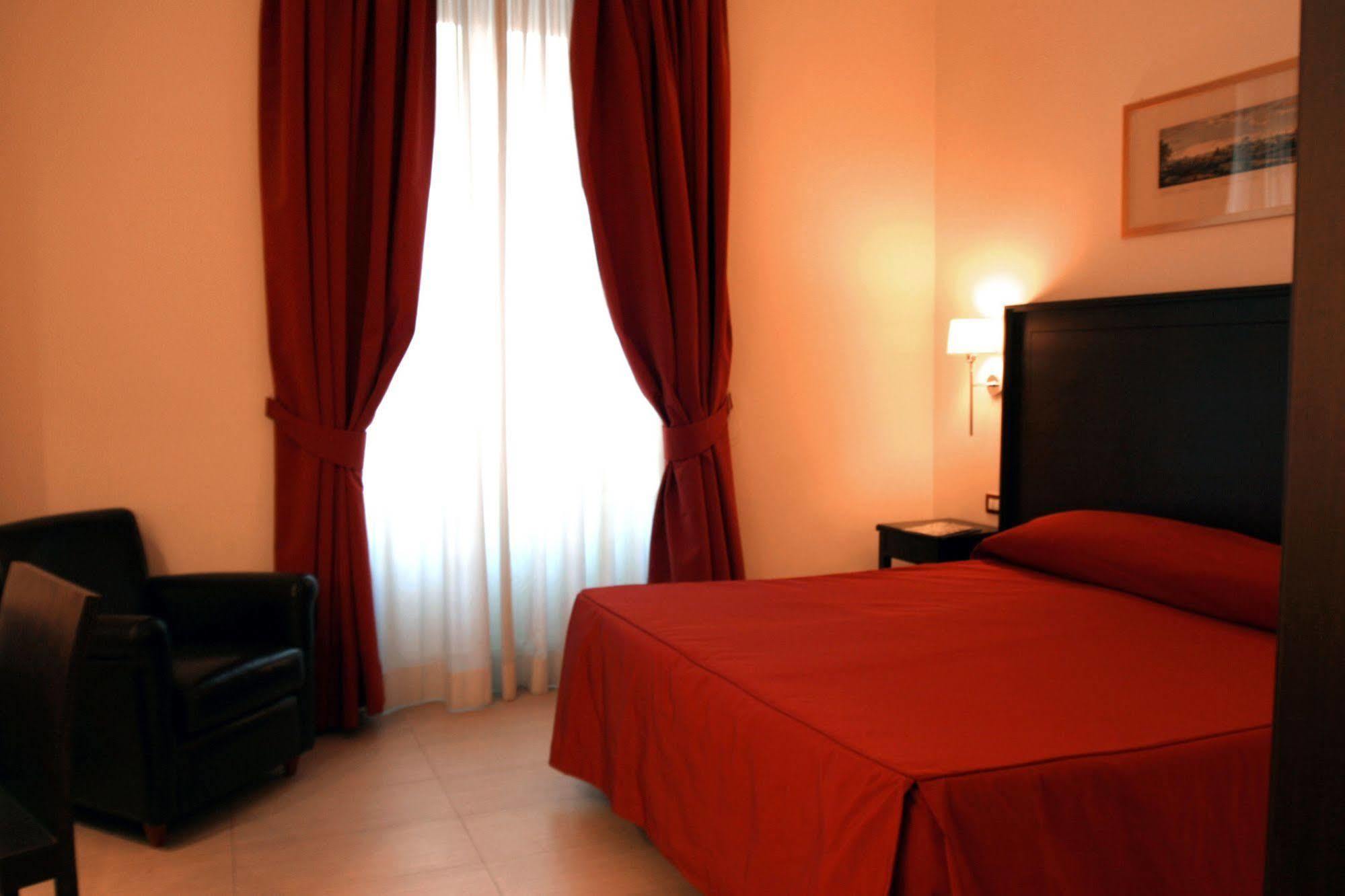 Garda 3* Rome