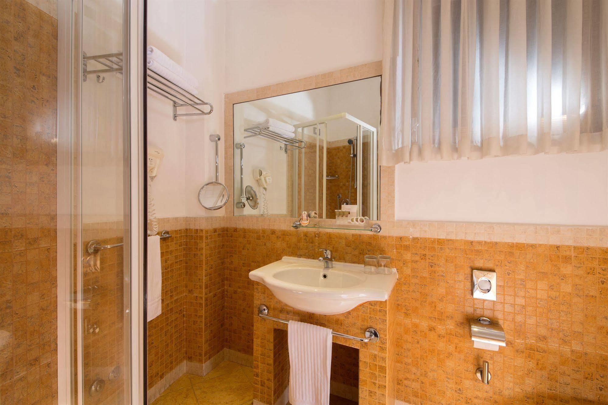 Hotel Saint Paul 4*