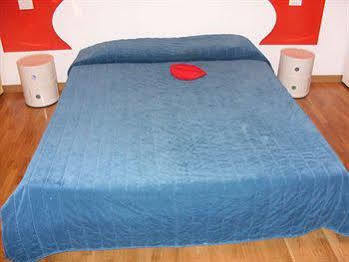 Bed & Breakfast Kiss Me Luxury 2*