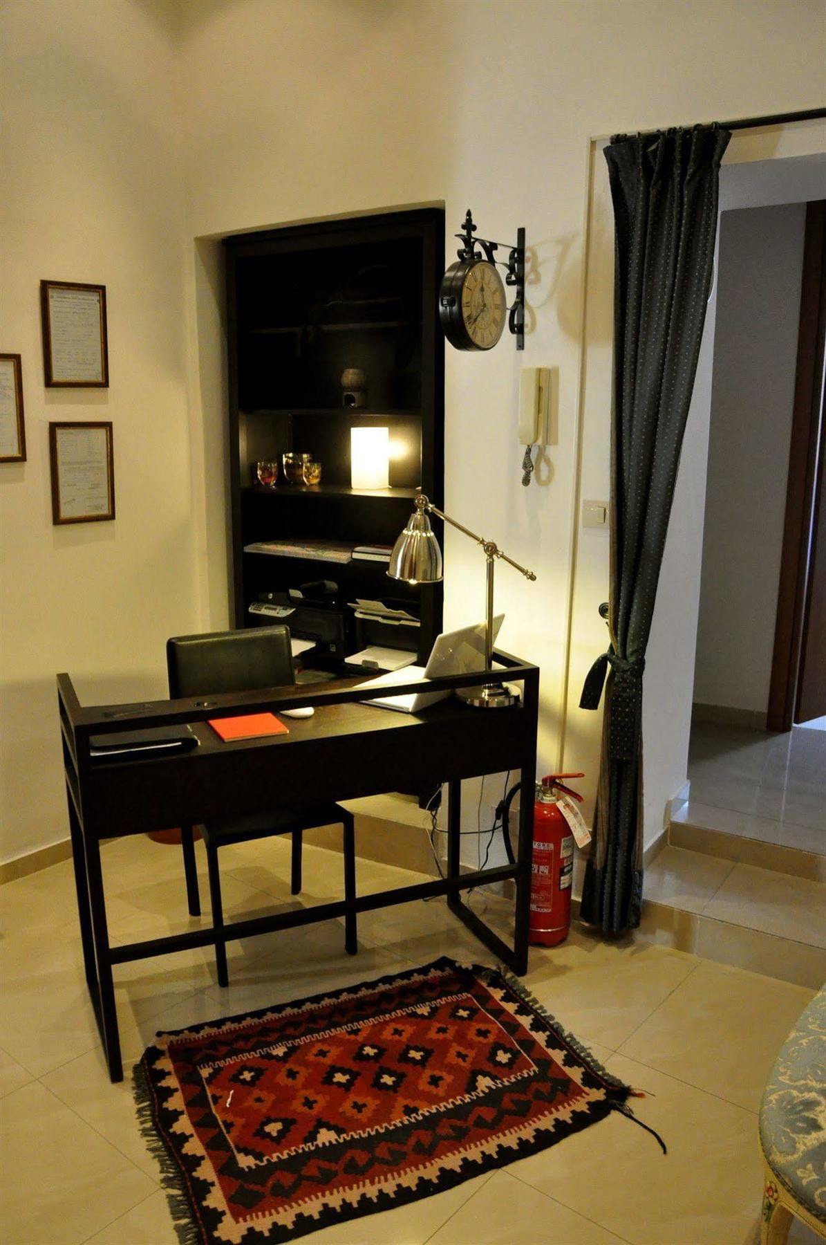 Babuino 127 Rome