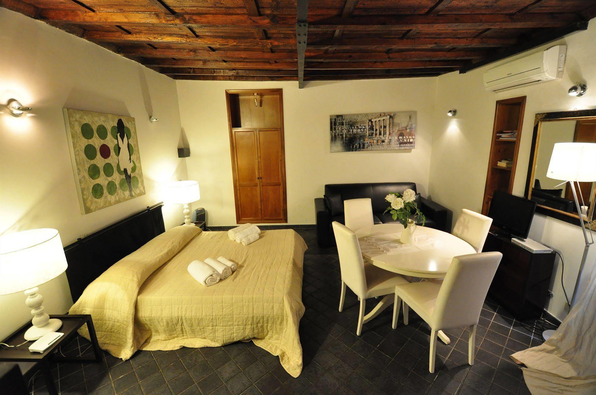 Babuino 127 Rome