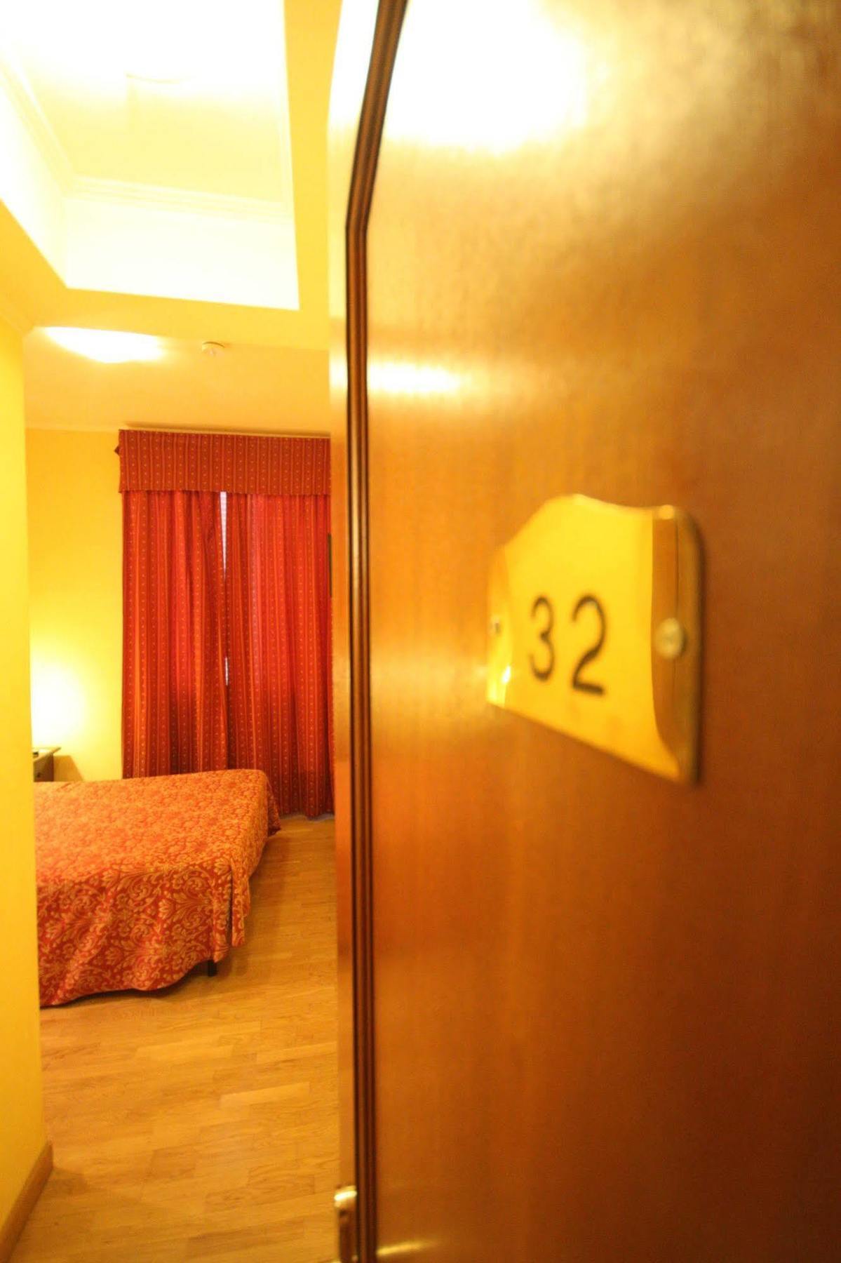 Termini Hotel 2*