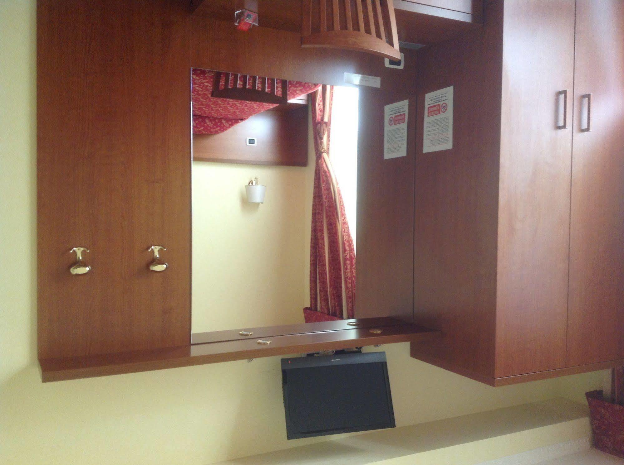 Residenza Fermi Guest house Rome