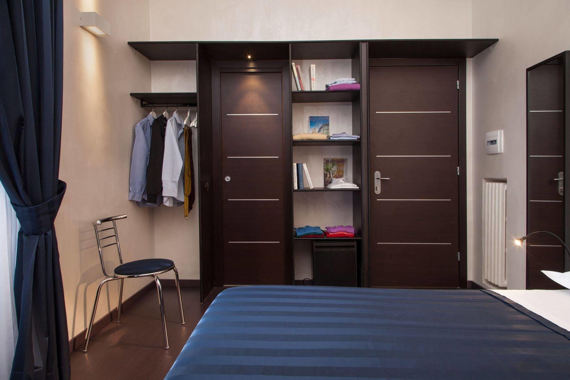 Residenza Doro- 24x7 Check-in Rome