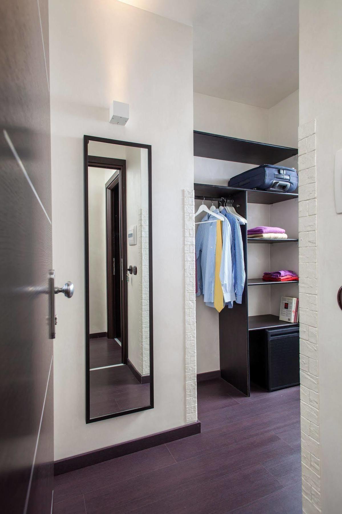 Guest house Residenza Doro- 24x7 Check-in Rome