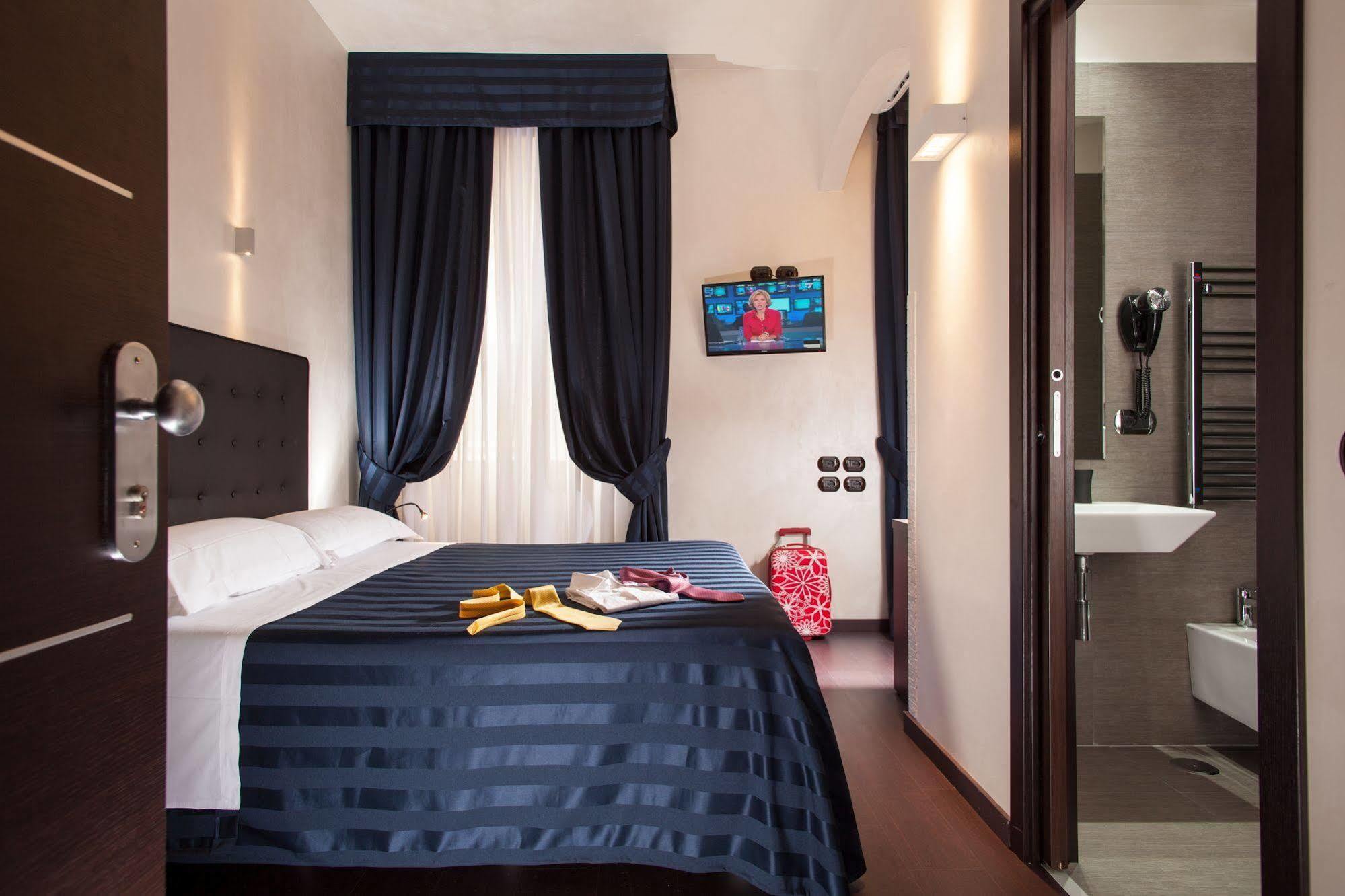 Residenza Doro- 24x7 Check-in