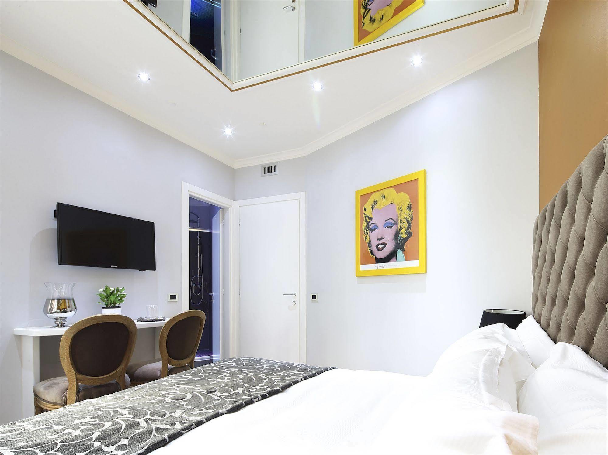 Relais Centro 2*