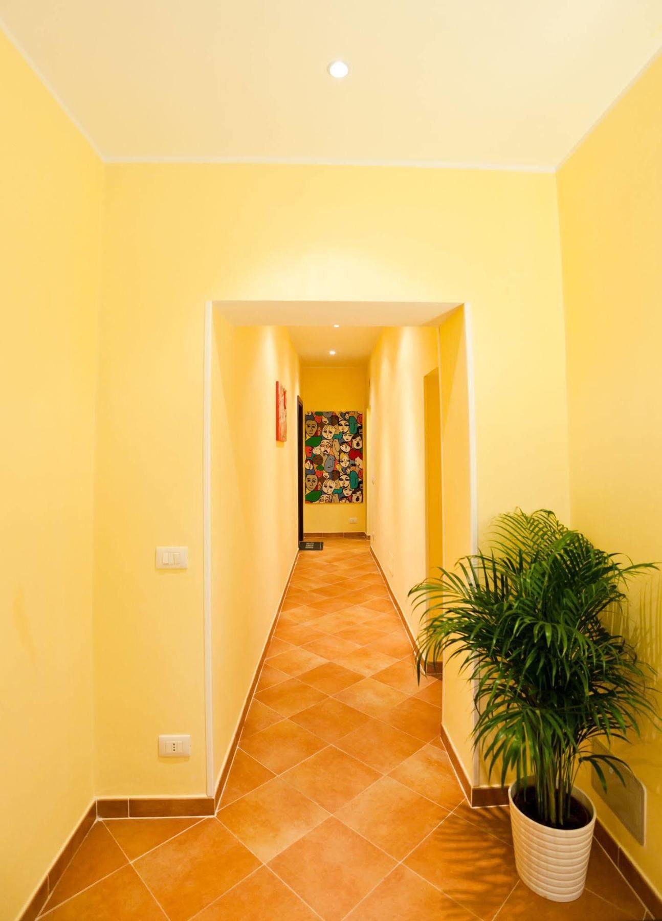 Services Porta Castello 2* Rome