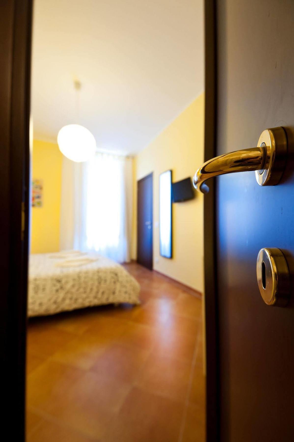 Services Porta Castello 2* Rome