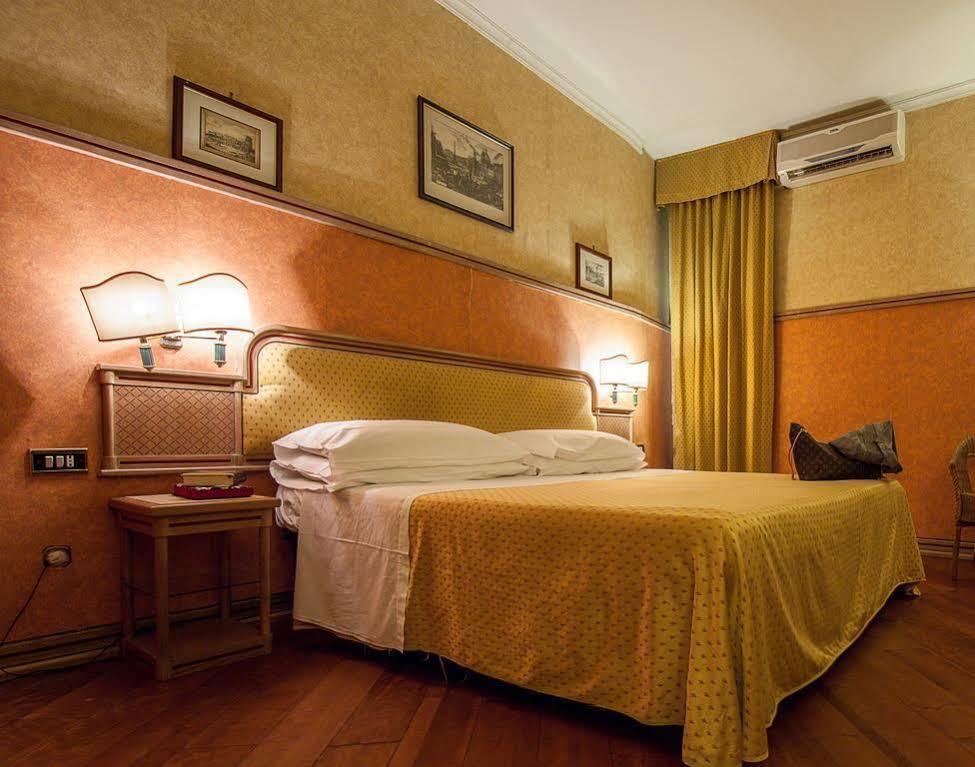 Hotel Pomezia