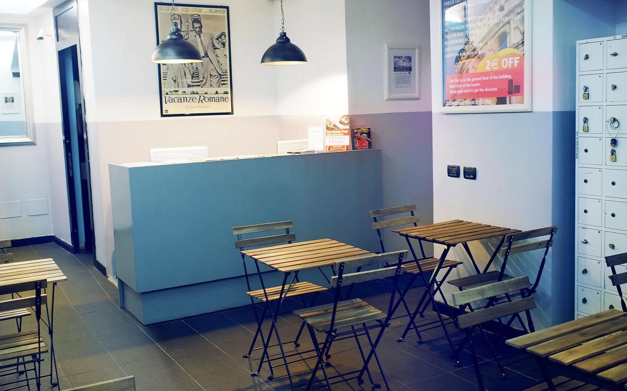 M&j Place Hostel *