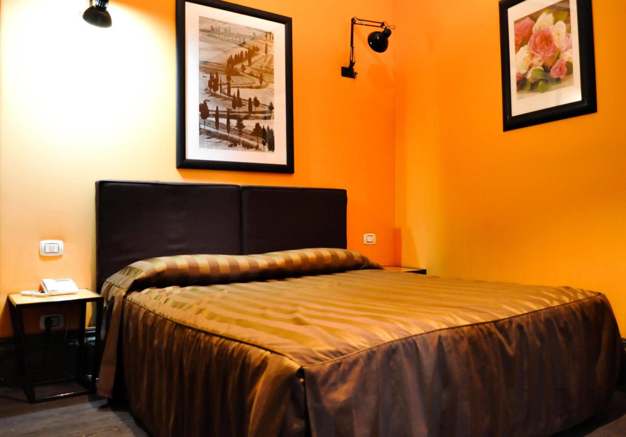 Bed & Breakfast Degli Antiquari Rome