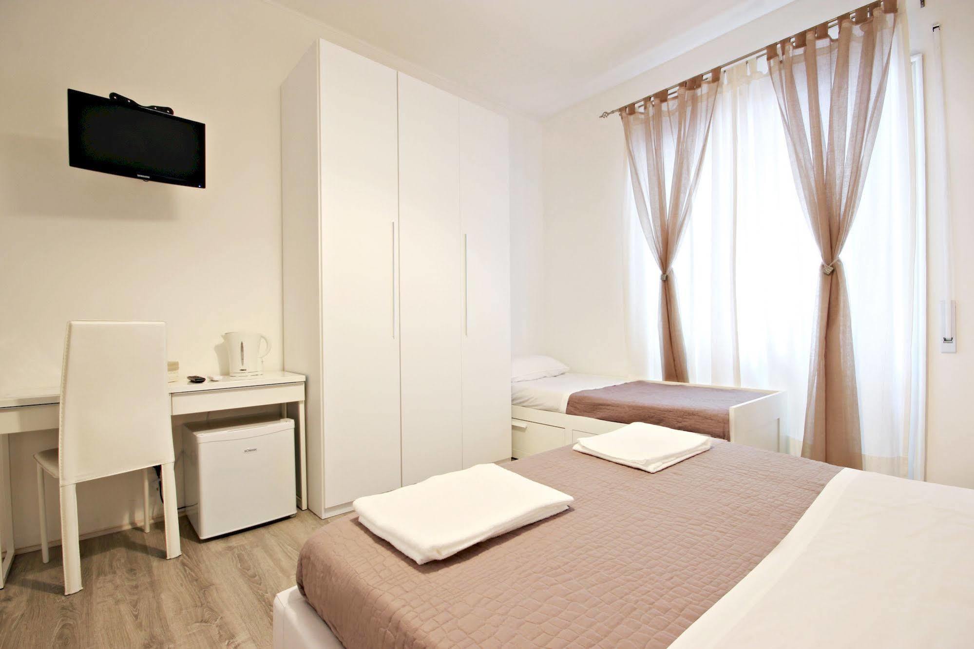 Le Piazze Di 3* Rome