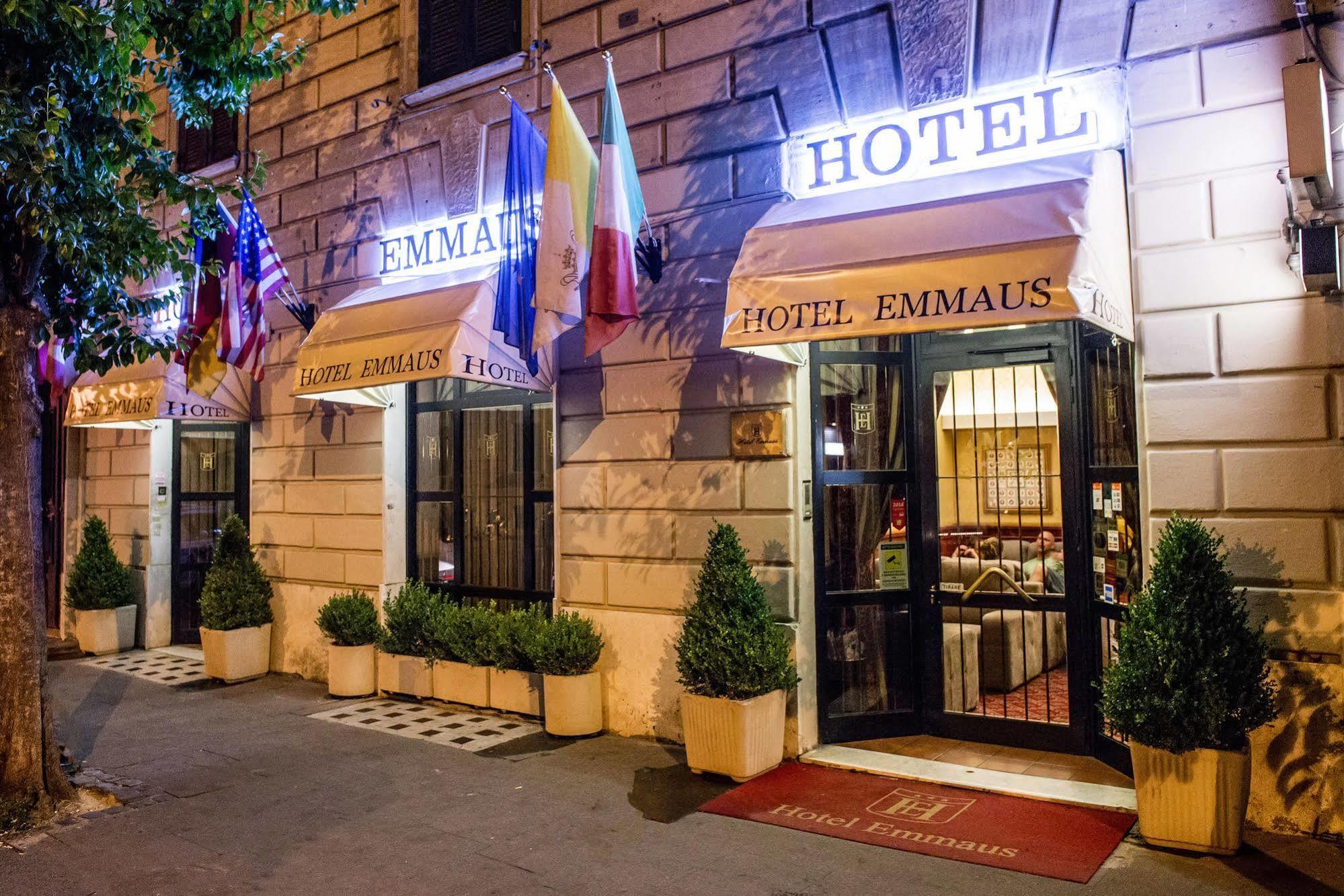 Hotel Emmaus Rome