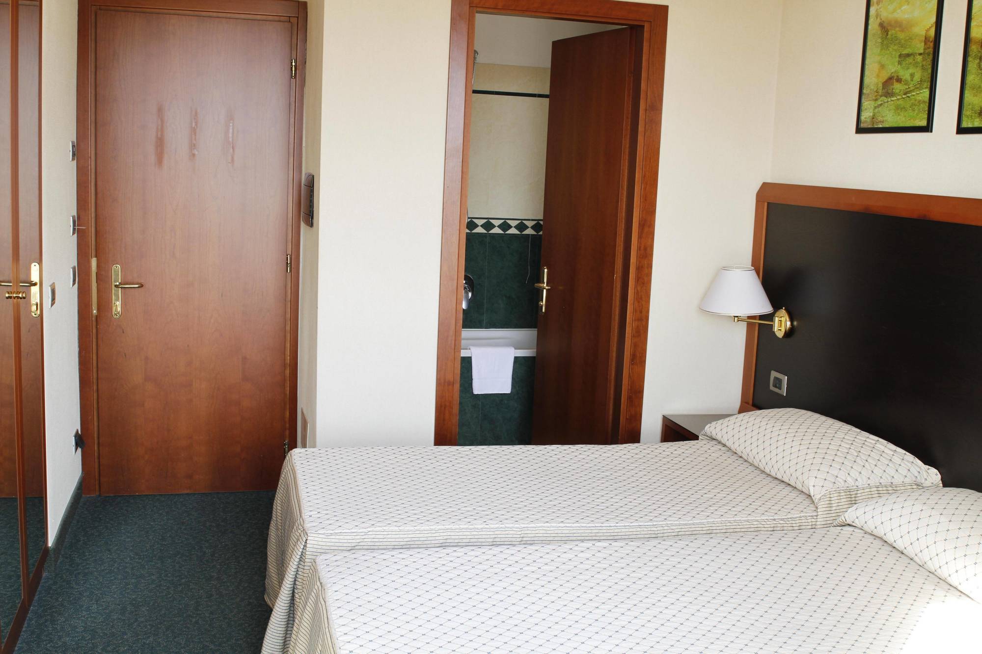 Garner Hotel Rome Aurelia By Ihg Rome