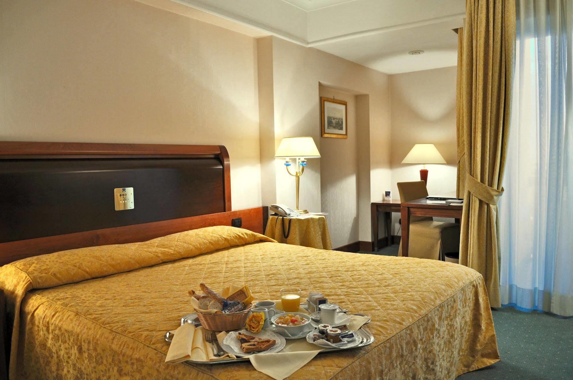 Pineta Palace Rome