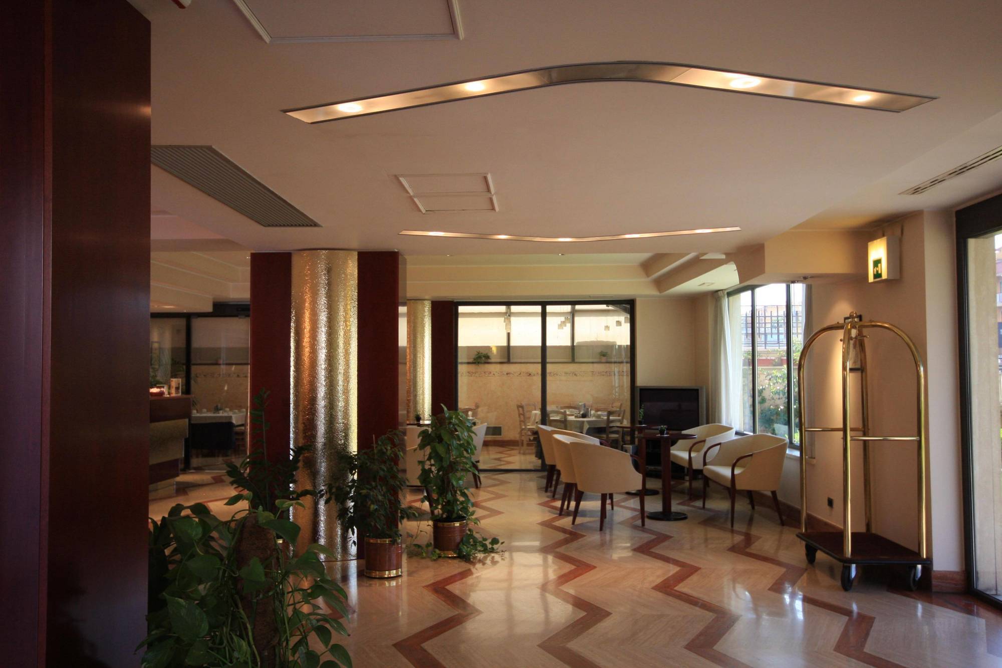 Hotel Garner Hotel Rome Aurelia By Ihg Rome