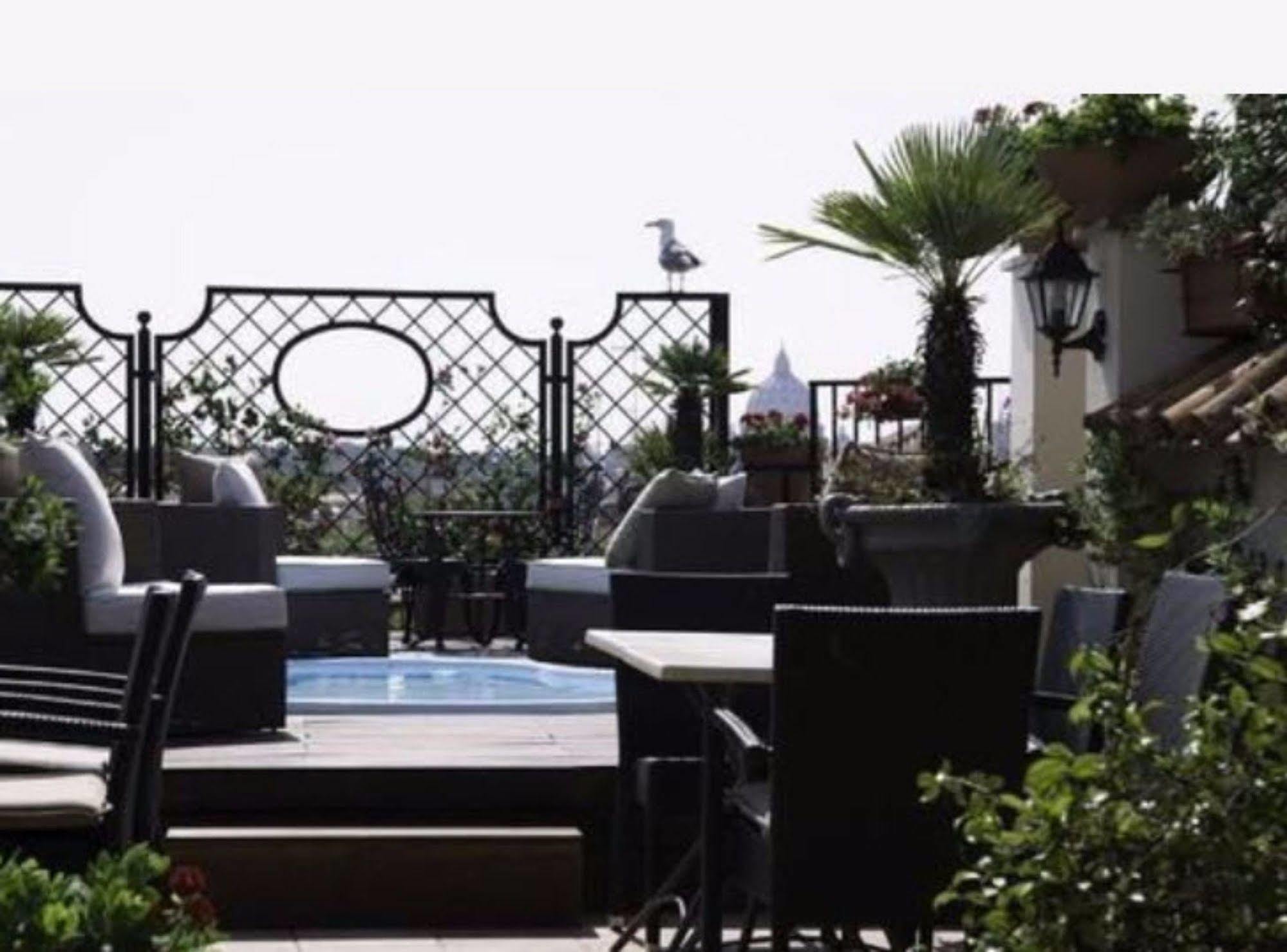 Hotel Colonna Palace