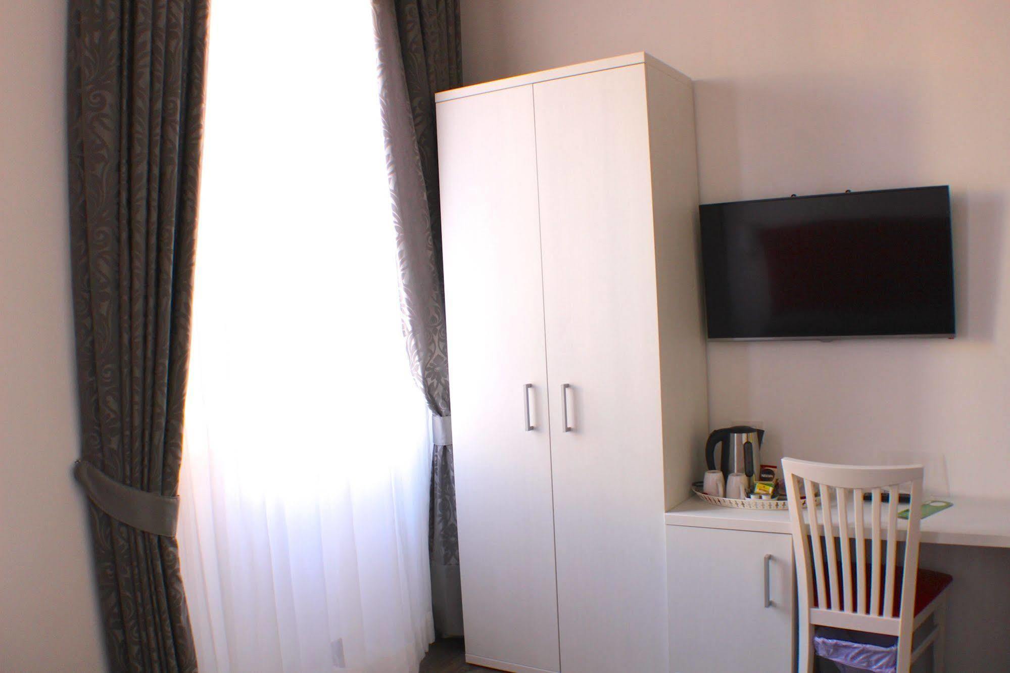Laterani Guest house 2*