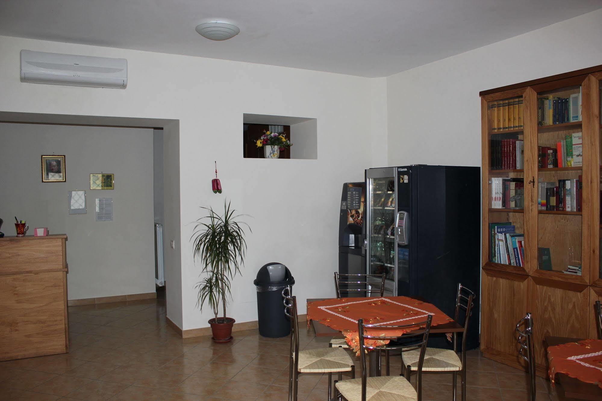 Casa Per Ferie Beato Rosaz Affittacamere Roma