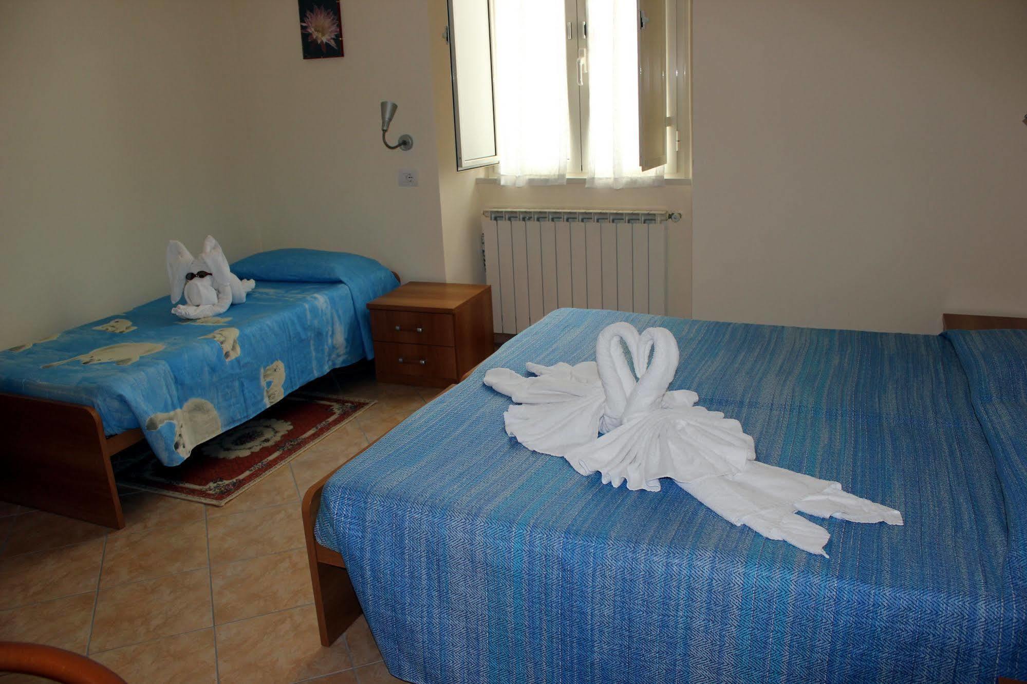 Casa Per Ferie Beato Rosaz 3* Roma