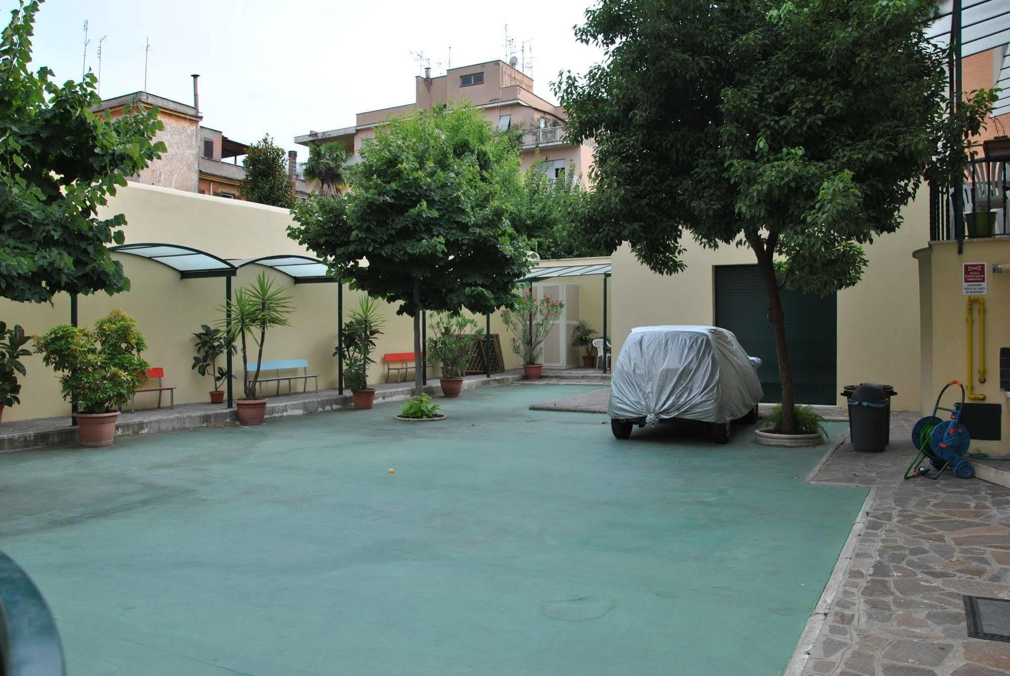 Casa Per Ferie Beato Rosaz Affittacamere 3*