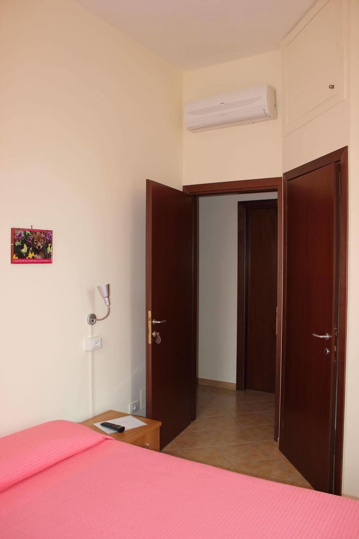 Casa Per Ferie Beato Rosaz Roma