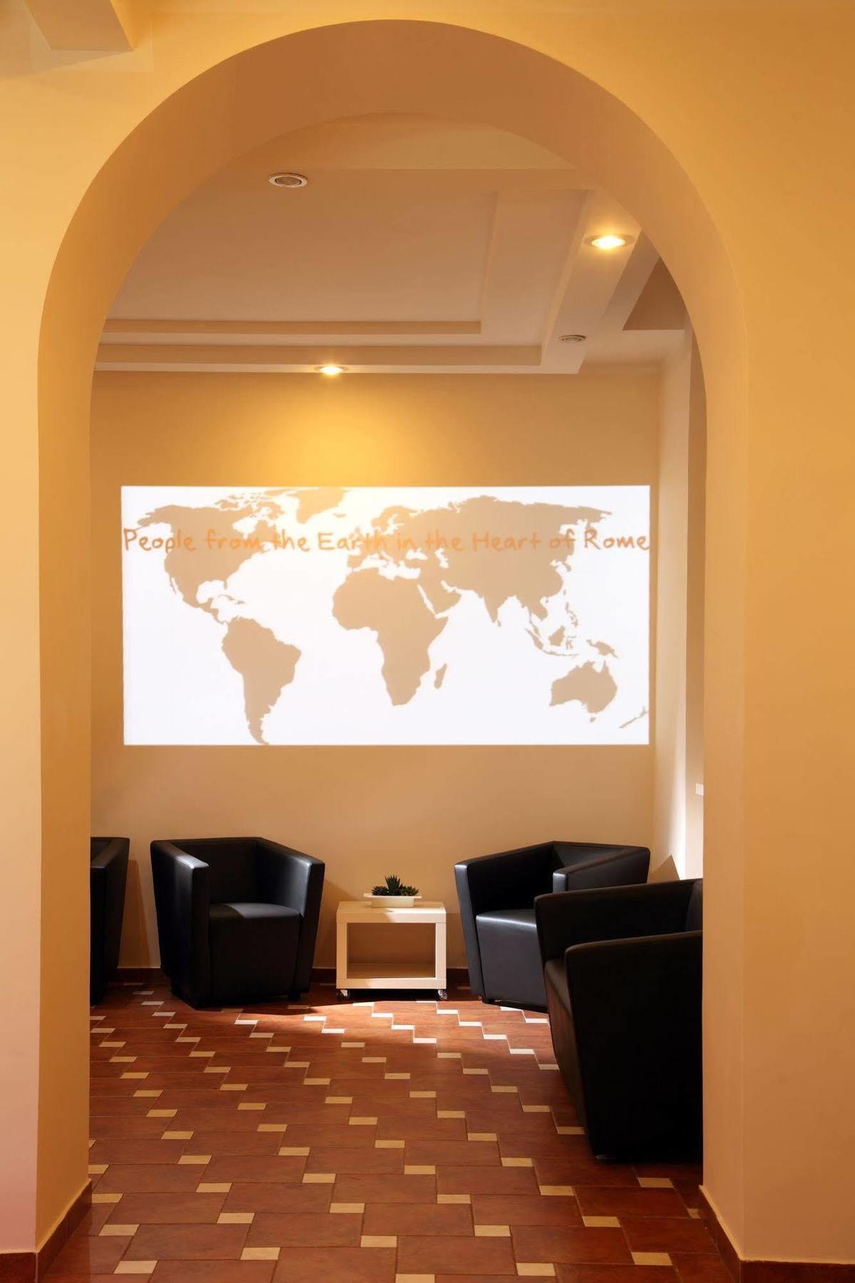 Hearth Hotel 3*