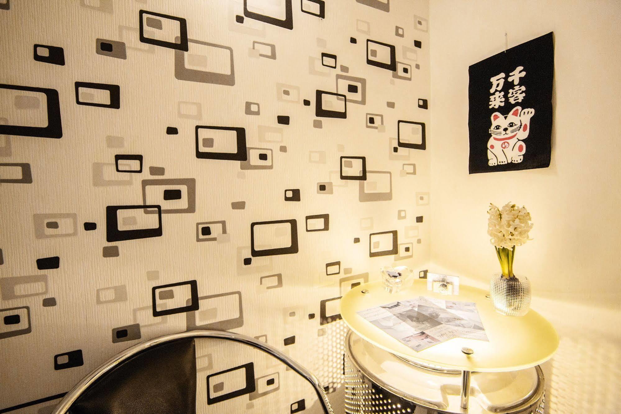 Couette-café Lights 3*