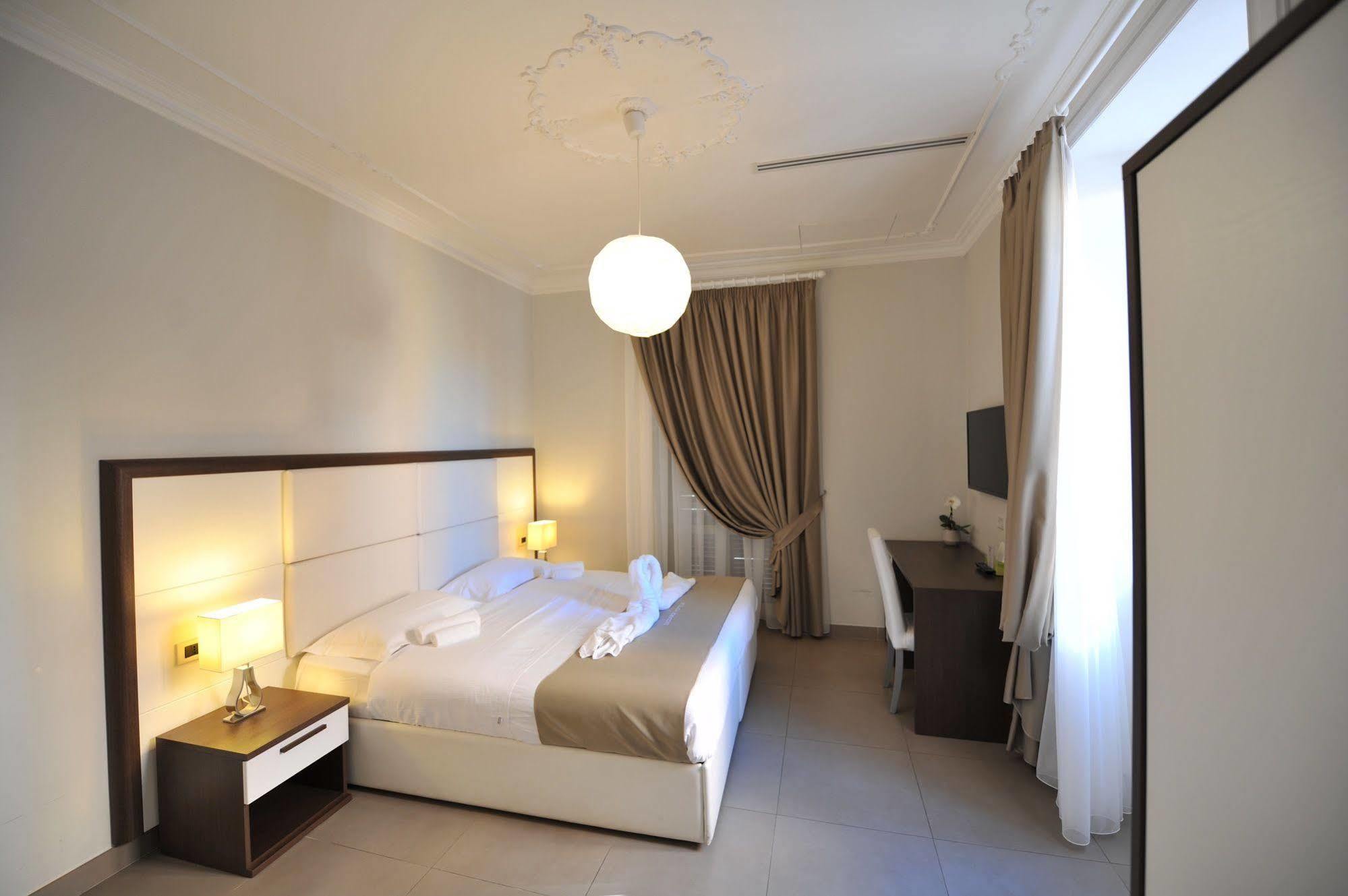Zaccardi 4*
