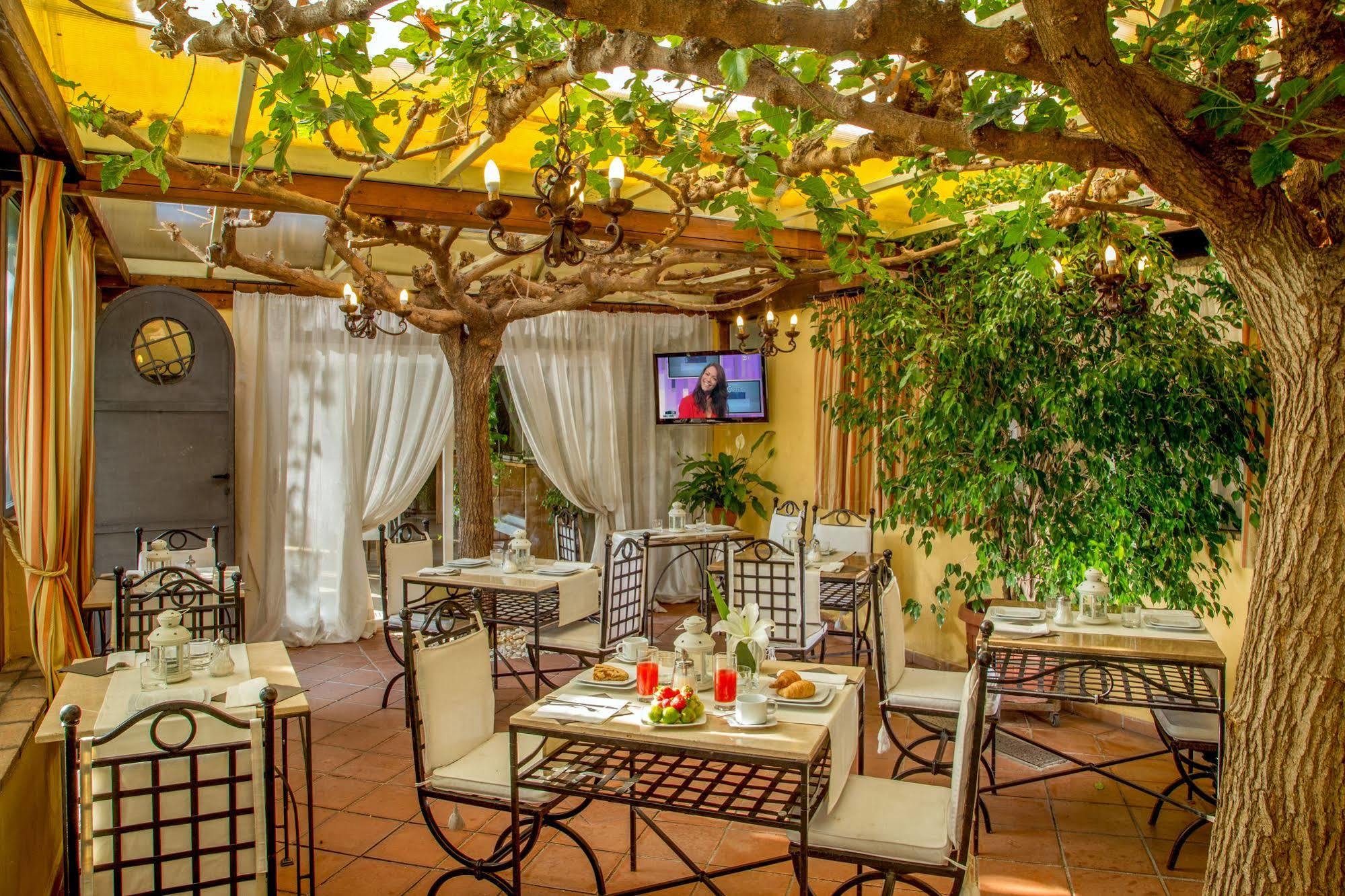 Antica Locanda Palmieri 3* Rome