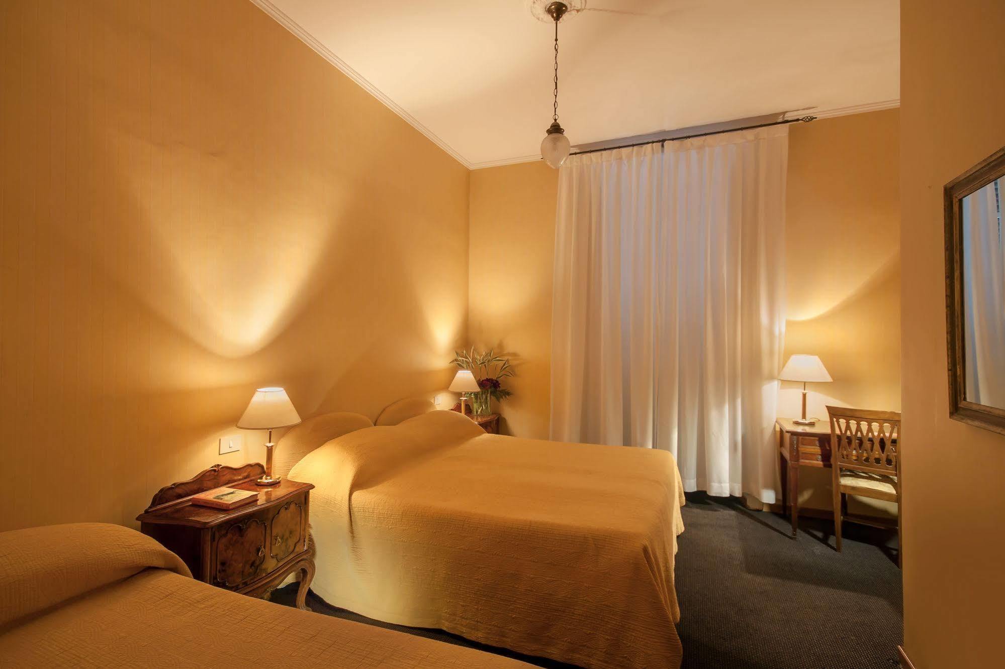 Bed & Breakfast La Maison Royale Rome