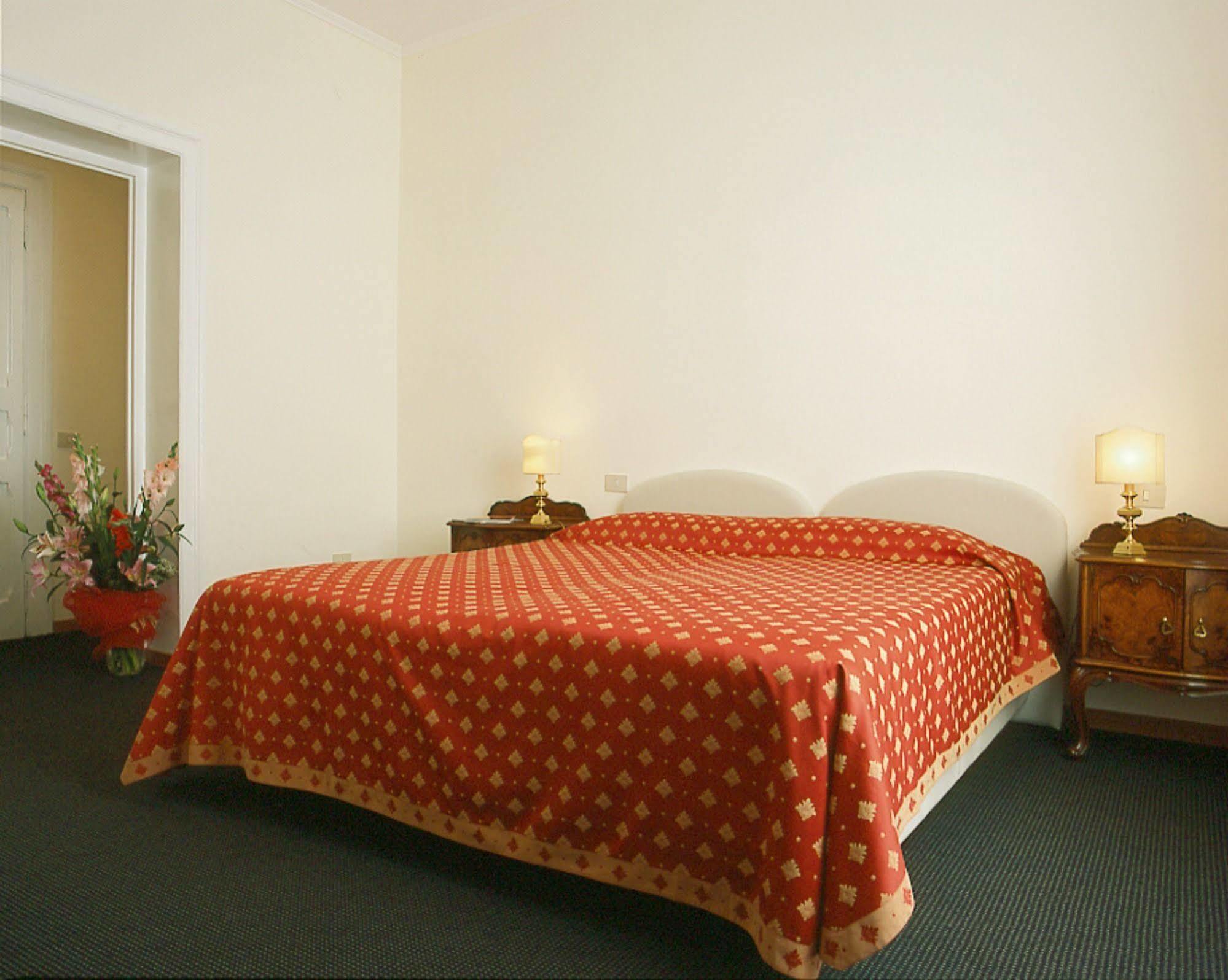 La Maison Royale Bed & Breakfast Rome