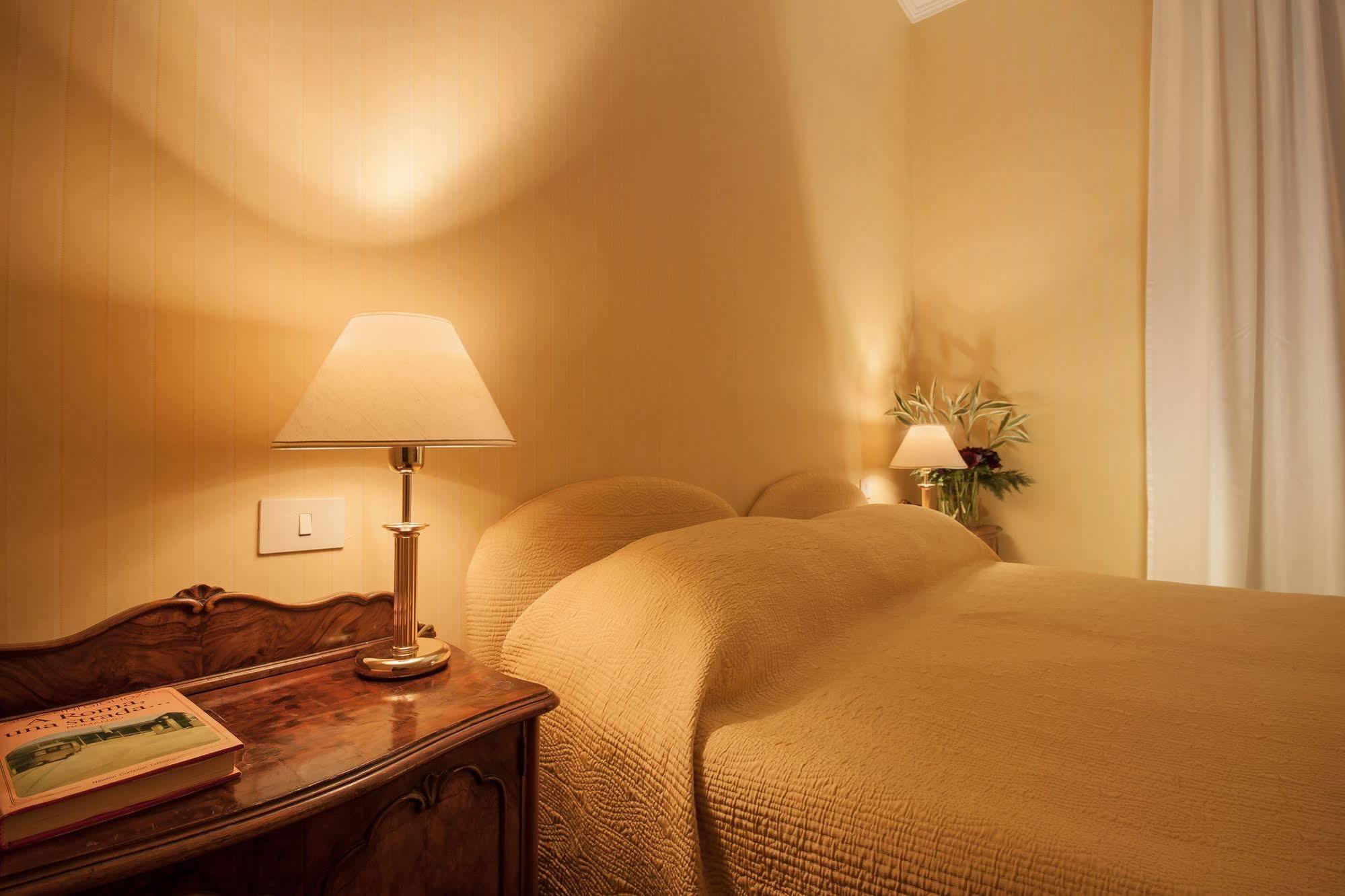 La Maison Royale Bed & Breakfast 3*