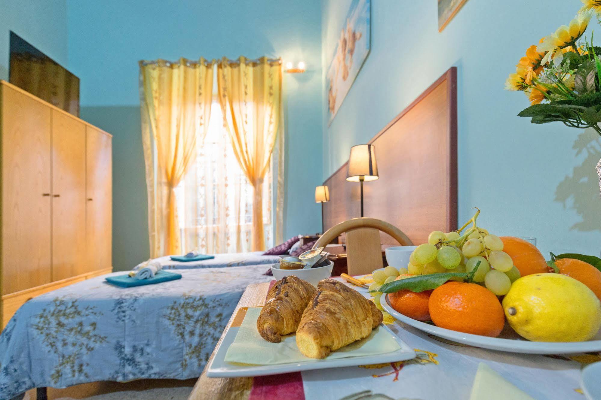 Angolo99 Bed & Breakfast Rome