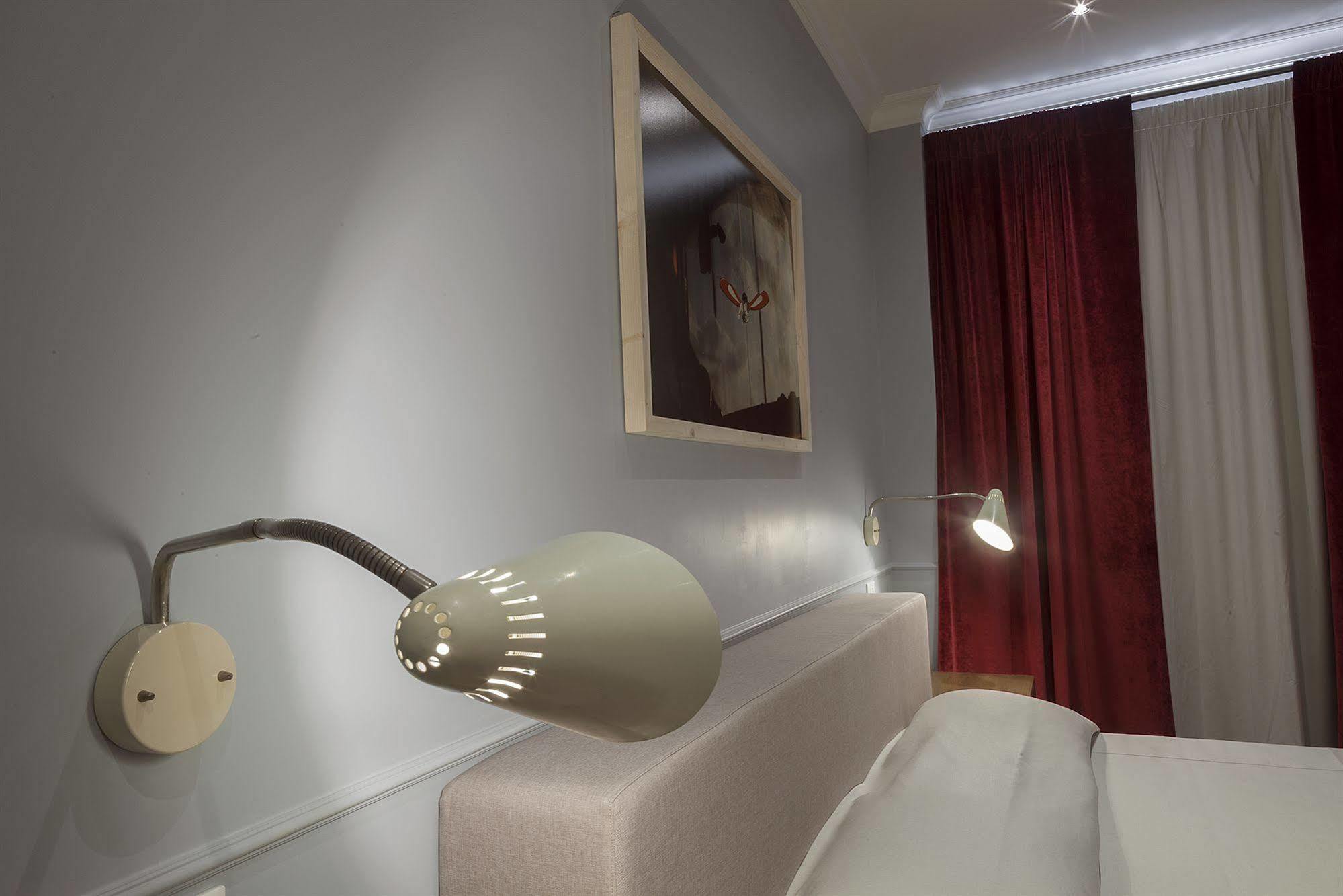 Art Seven 2* Rome