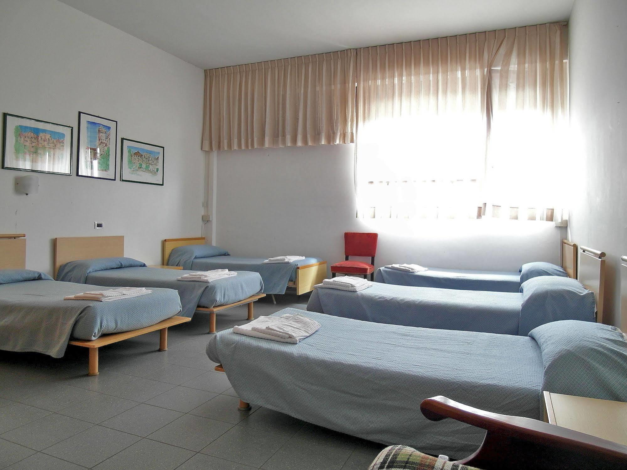 Casa Per Ferie Opera Don Calabria Guest house 3*