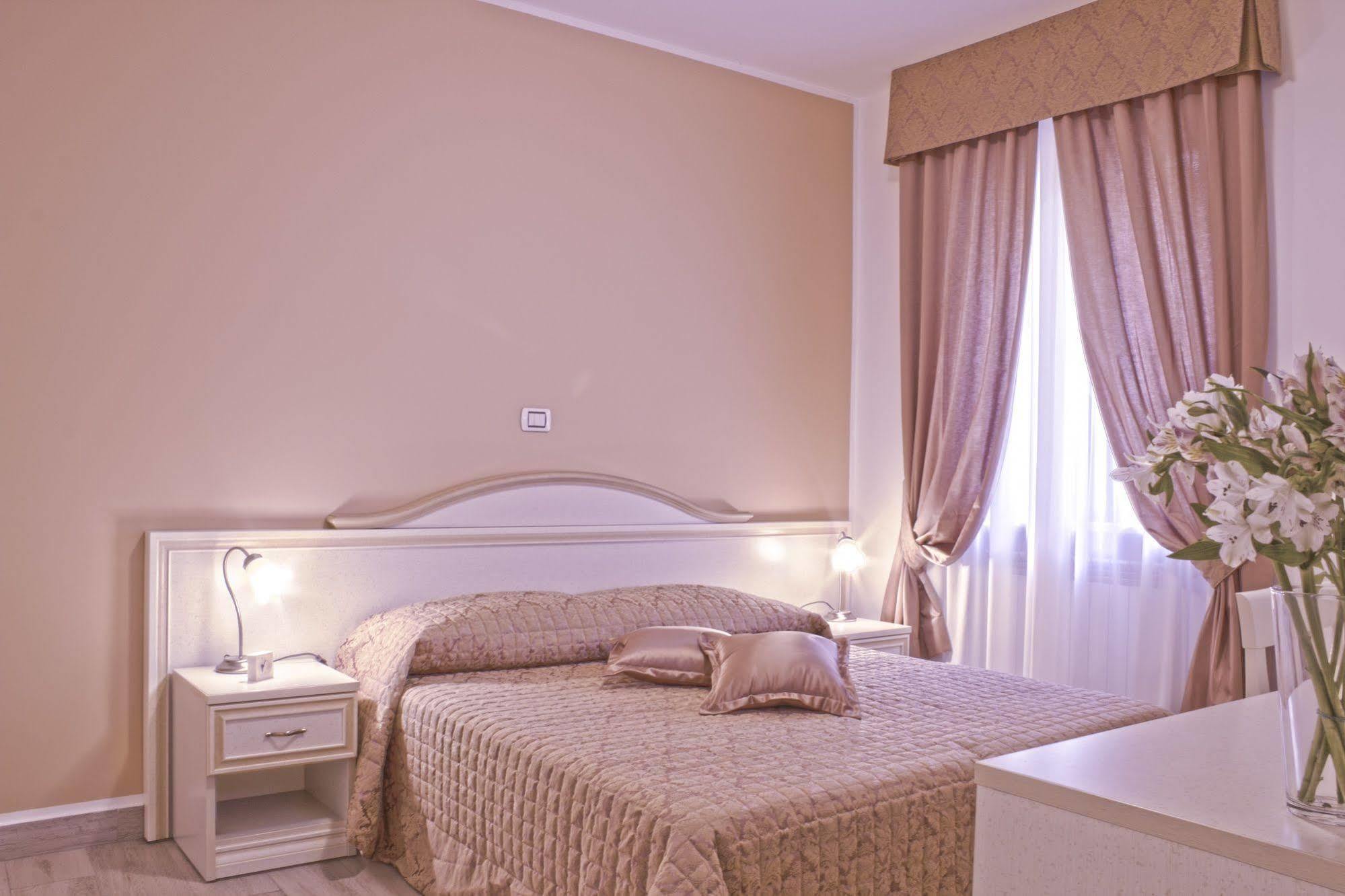 La Di San Pietro Guest house Rome