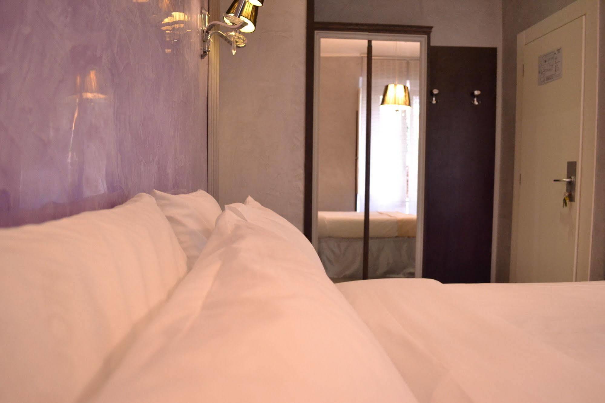 Guest house Tiburtina House 2*