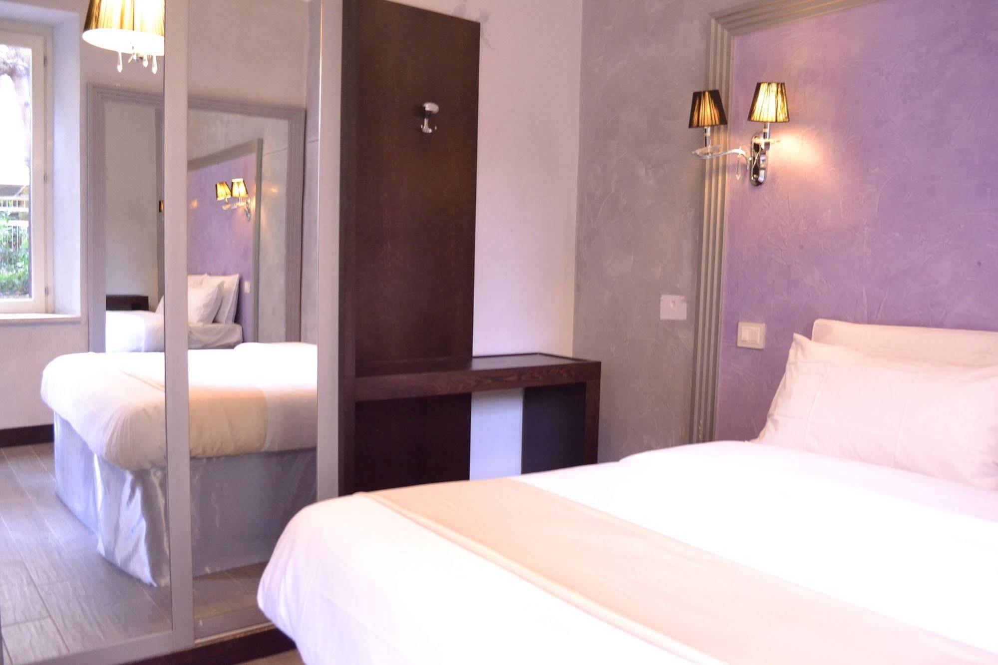 Tiburtina House 2*