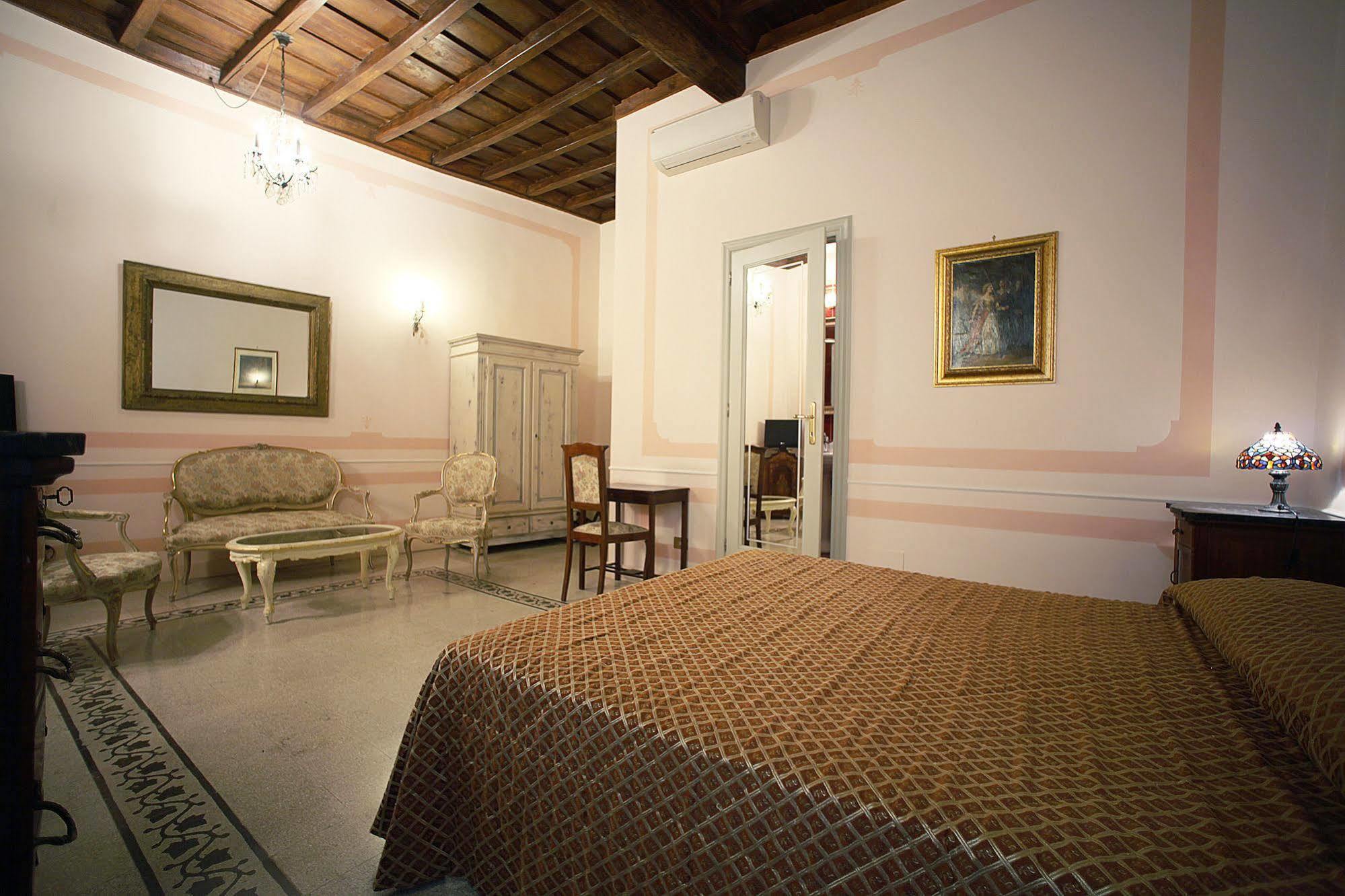 La Maison Dell'orologio Bed & Breakfast Rome