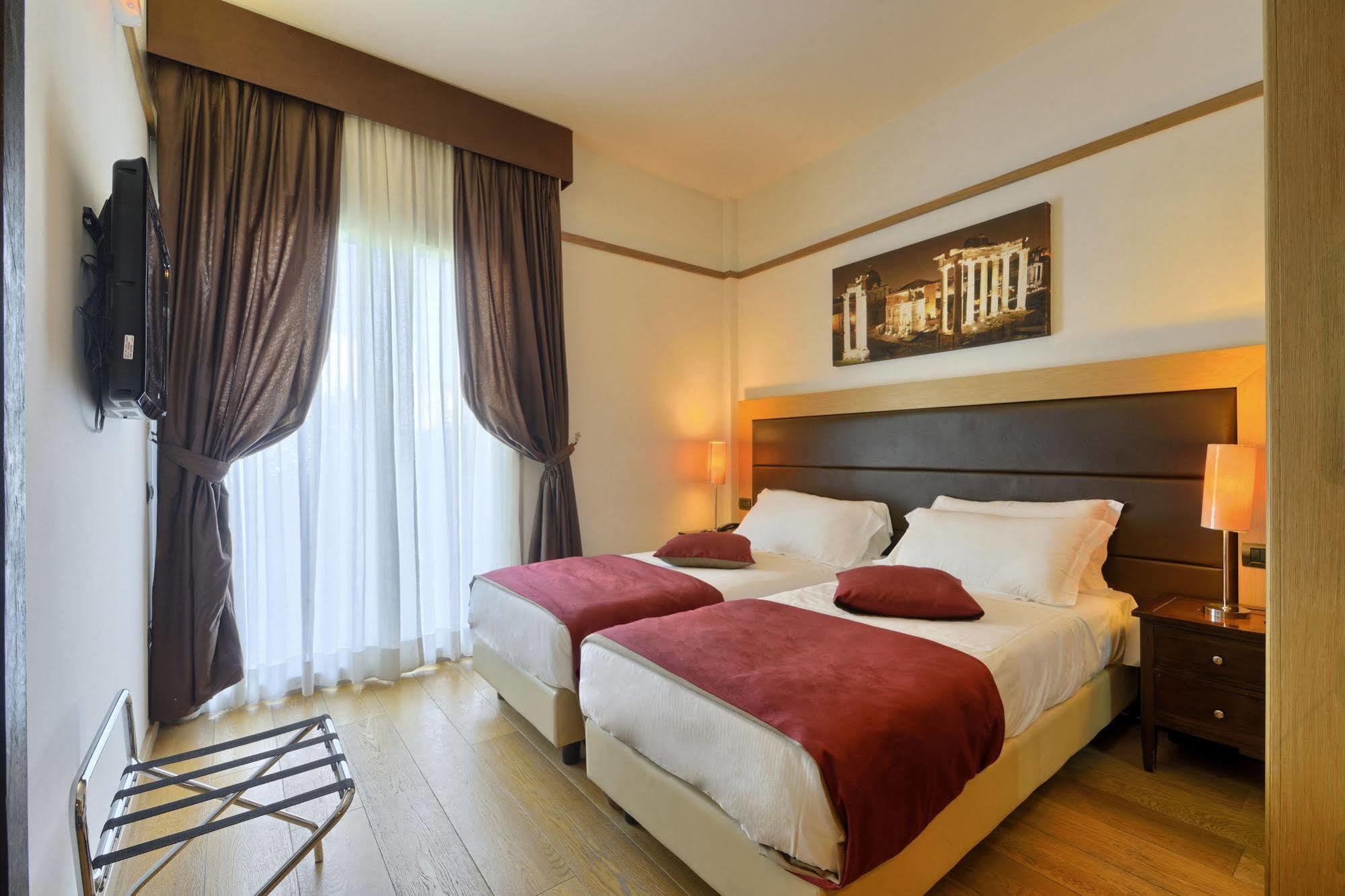 Hotel Ginevra Palace Rome