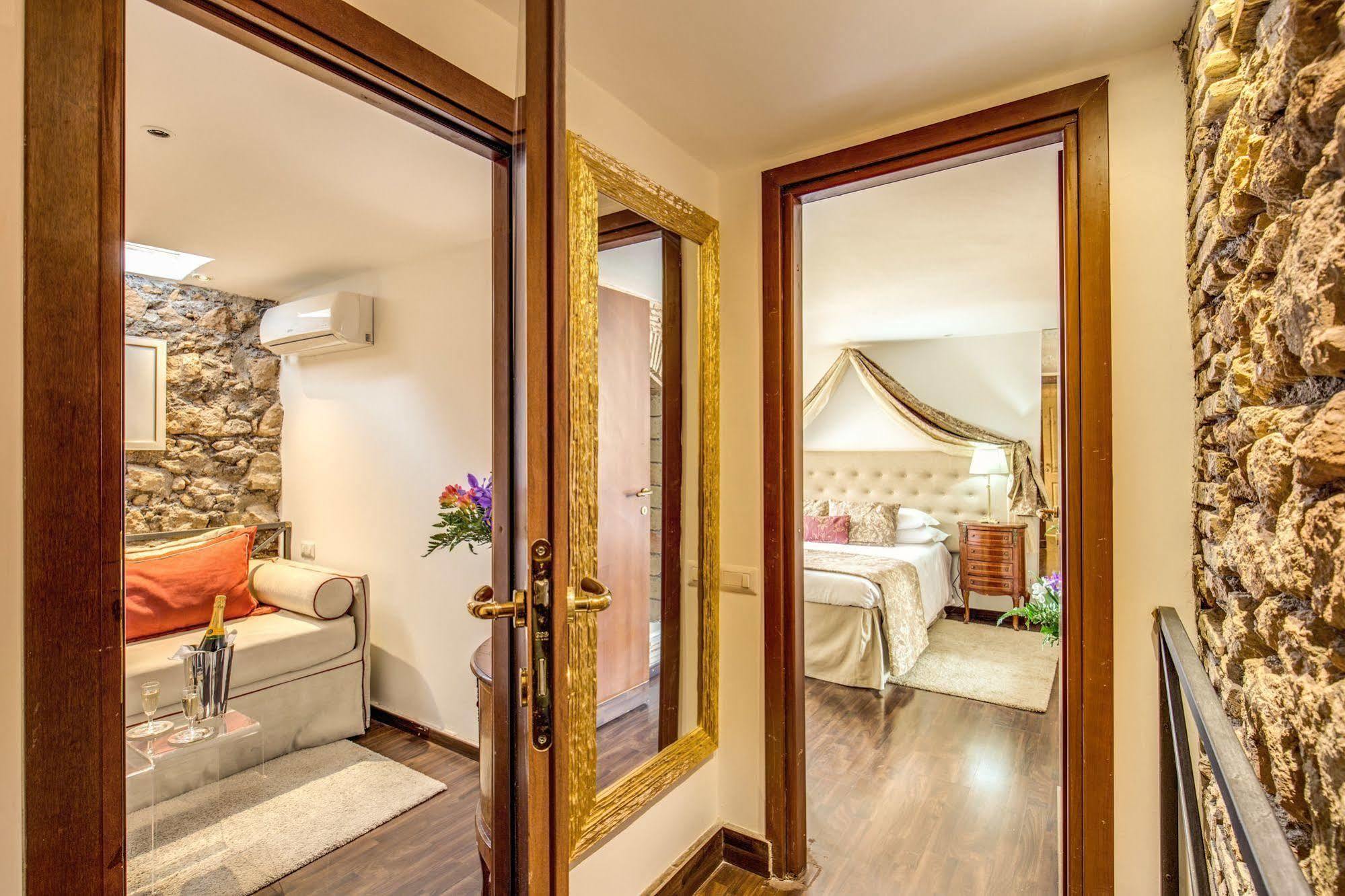 Couette-café Pantheonview - Luxury