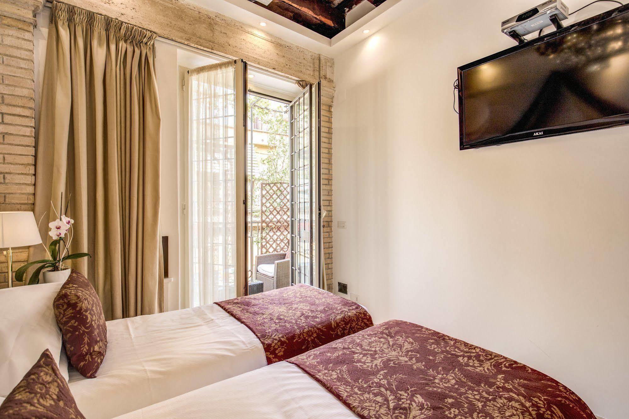 Pantheonview - Luxury Couette-café Rome