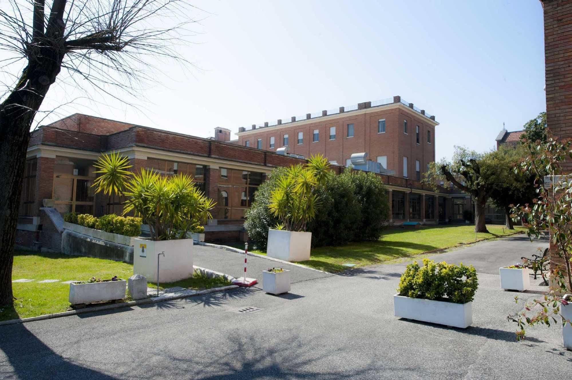Affittacamere Casa La Salle - Casa Religiosa 3*