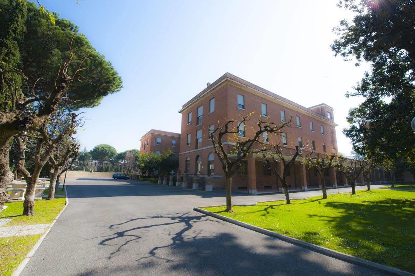 Casa La Salle - Casa Religiosa Maison d'hôtes 3*